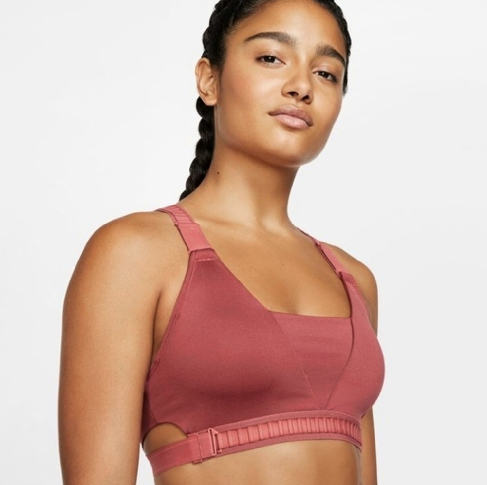 NIKE Infinity Sports Bra LARGE Cedarwood Rose